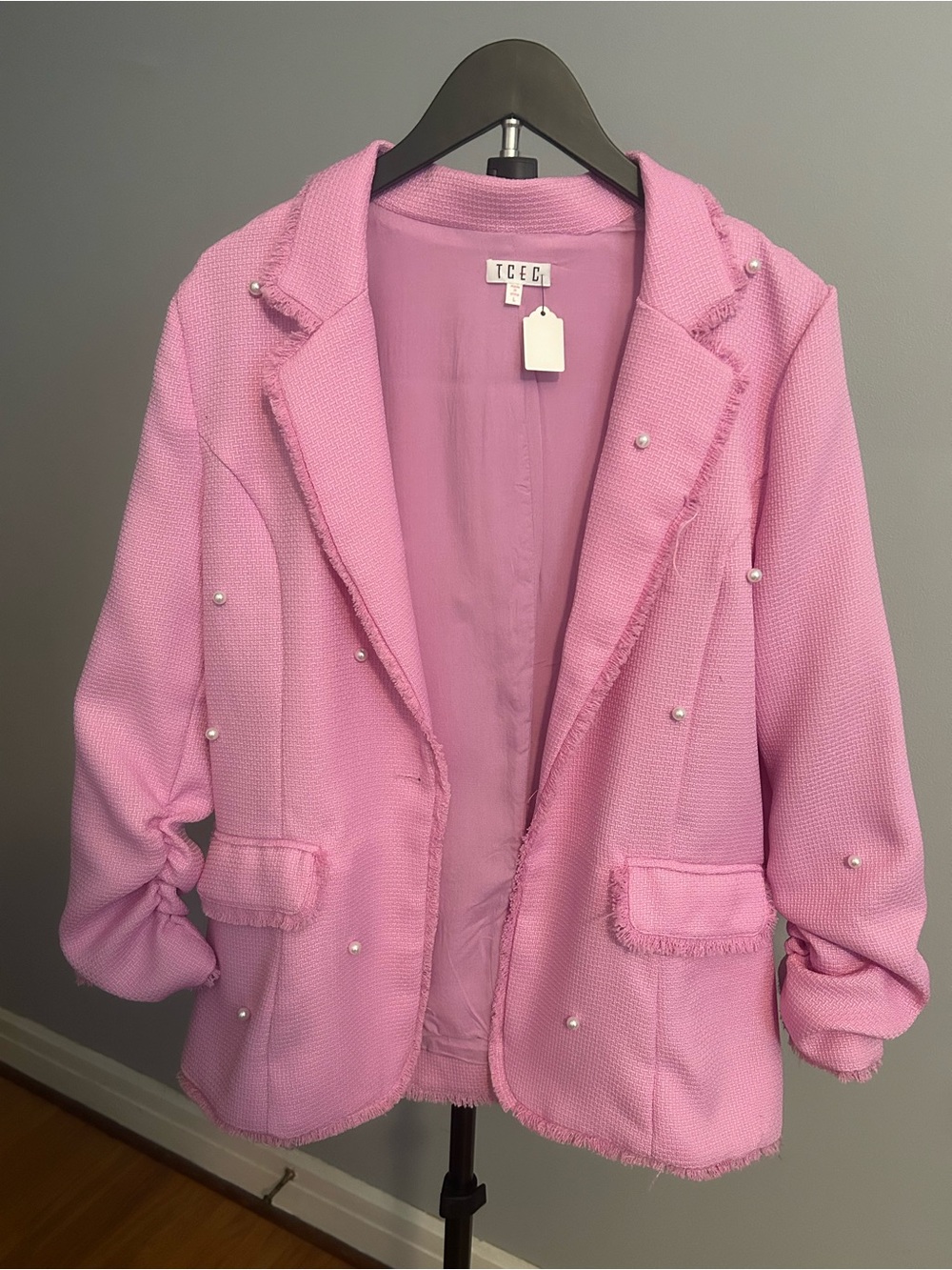 TCEC Pearl-Detail Pink Blazer Jacket